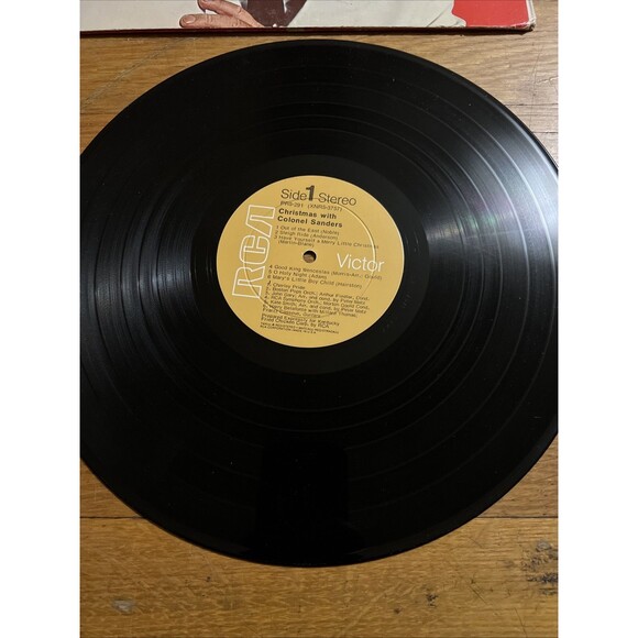 Christmas w Colonel Sanders LP Vinyl Album 1969 KFC Kentucky Fried Chicken RCA - Picture 2 of 4